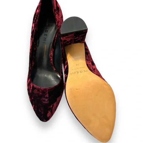 M Gemi 90mm Lustro Heels in Red Crushed Velvet-Size 38 or US 7.5 - Picture 4 of 6
